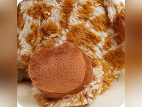 Warmies® - Giraffe-Stuffed Toys-AllSensory, Baby Sensory Toys, Calming and Relaxation, Comfort Toys, Core Range, Gifts For 2-3 Years Old, Helps With, Interoception, Sensory Processing Disorder, Sensory Seeking, Sensory Smells, Stock, Teen Sensory Weighted & Deep Pressure, Toys for Anxiety, Warmies, Weighted & Deep Pressure-Learning SPACE